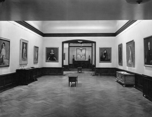 Stendahl Art Galleries, interior