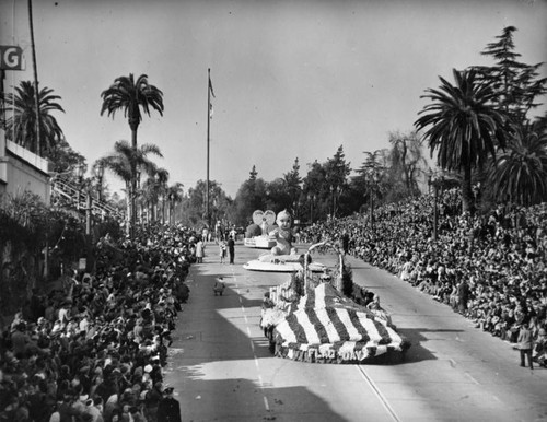 1947 Tournament of Roses Parade floats