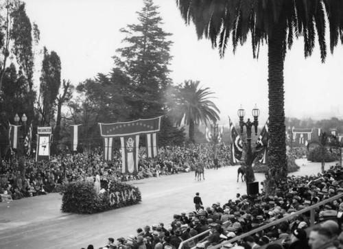 1930 Tournament of Roses Parade, view 11