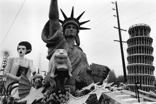 1997 Tournament of Roses Parade float