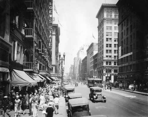 Intersection of 7th and Broadway