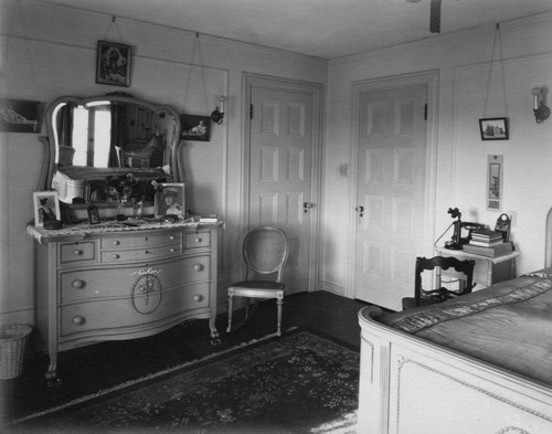 Woodruff residence interior