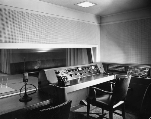 NBC Radio station, interior