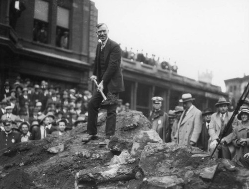 Los Angeles City Hall groundbreaking