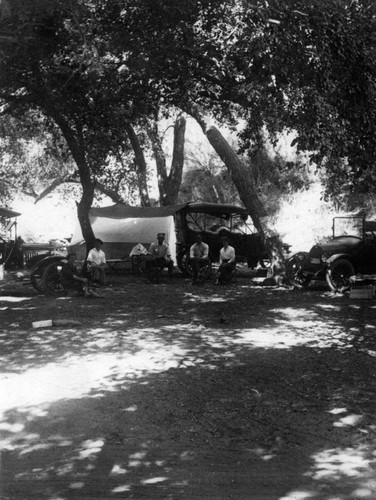 Camping in Bouquet Canyon