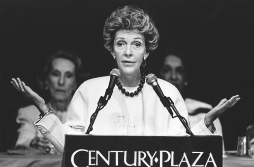 Nancy Reagan delivers anti-drug speech