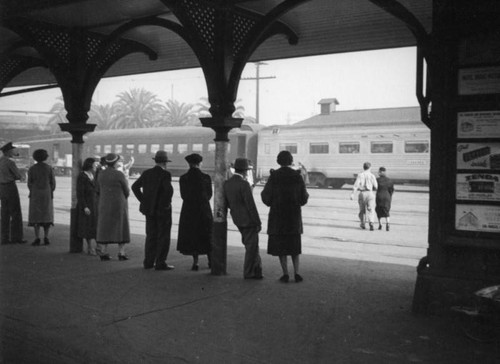 Waiting for trains at La Grande Station