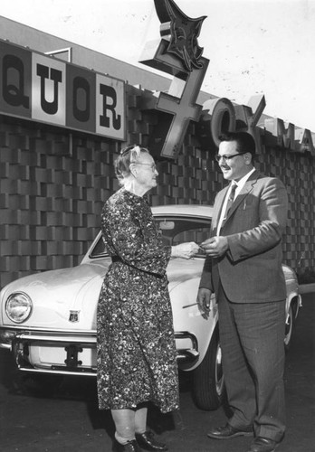 She won a Renault Dauphine