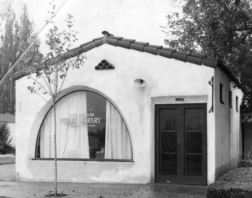 Reseda Station, later Reseda Branch