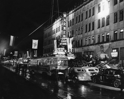 World premier, Warner Bros. Theatre