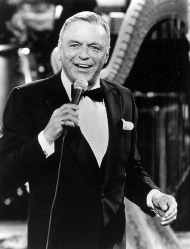 Frank Sinatra sings