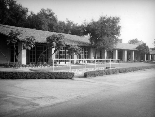 Flintridge Country Club building