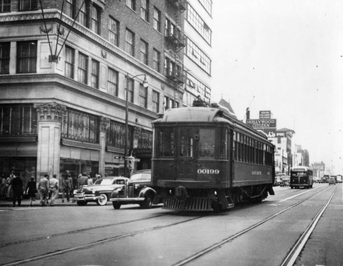 Hollywood Pacific Electric car