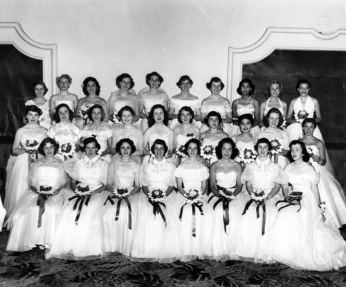 Delta Chi Phi women, group photo