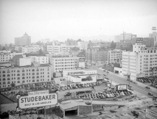 View of Wilshire Boulevard from the Barker Brothers Building