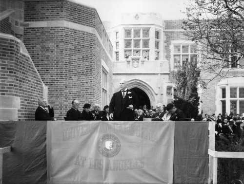 Dedication of Kerckhoff Hall, U.C.L.A., view 3