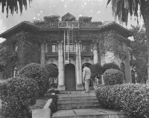 Marco Hellman mansion