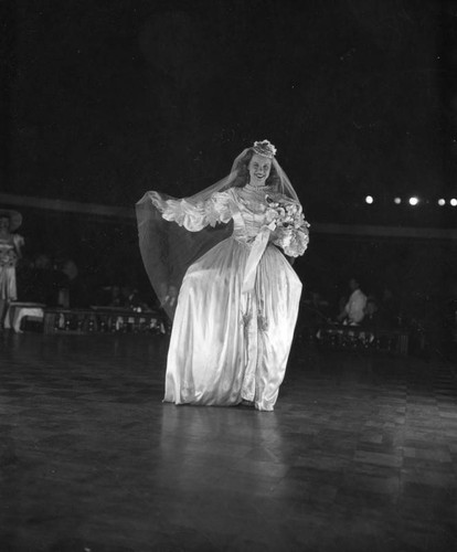 Bridal party dancers, view 1