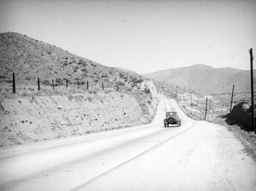 Lonely road, Mint Canyon