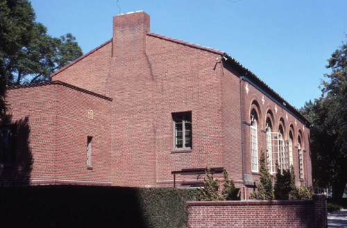 Felipe de Neve Branch Library