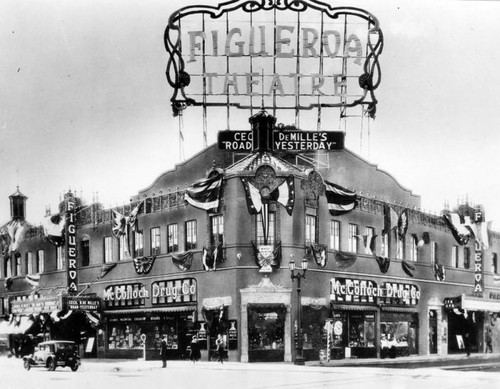 Figueroa Theatre, exterior