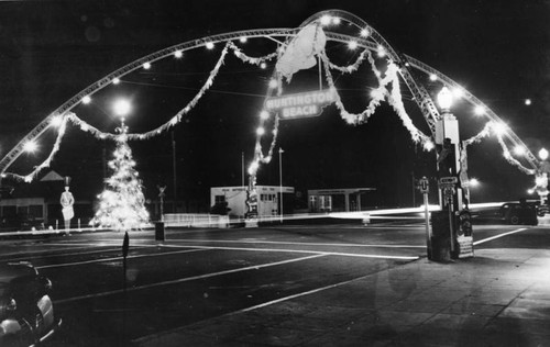 Christmas decorations, Huntington Beach