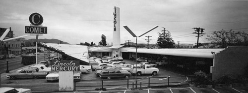 Comet Lincoln/Mercury, Glendale