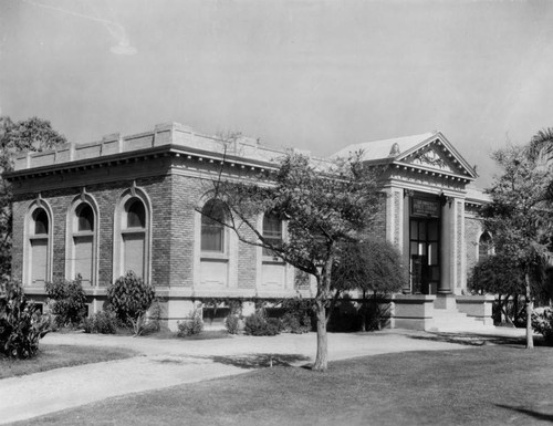 Watts Branch Library