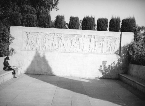 Memorial Gateway to Exposition Park