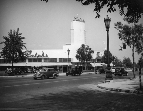 Ralphs supermarket, Beverly Hills