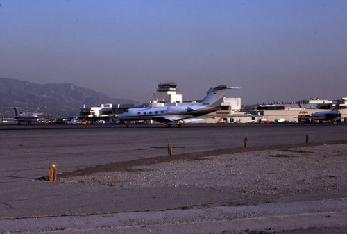 Hollywood-Burbank Airport