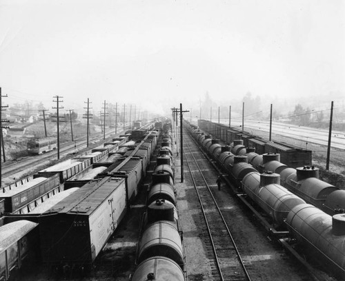 Various train activity at the State Street Yard