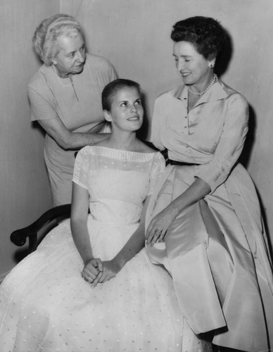 Theresa De Fina with Linda and Dolores Hope