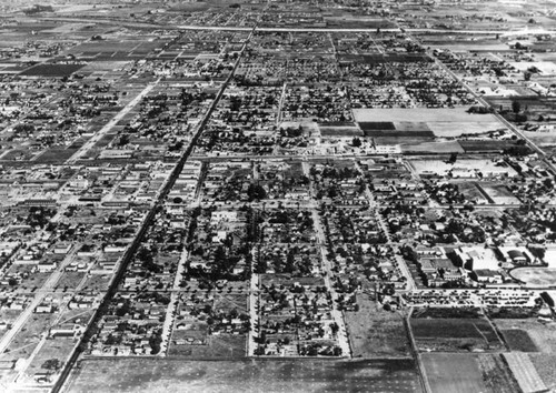 City of Compton, aerial view — Calisphere