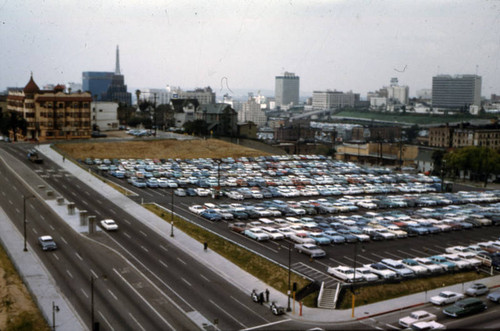 1st Street and Grand Avenue, Bunker Hill