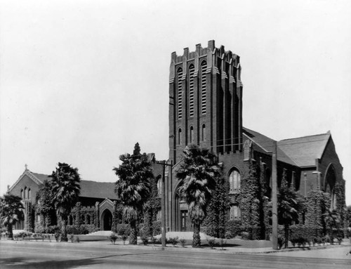 Pilgrim Congregational Church in Pomona