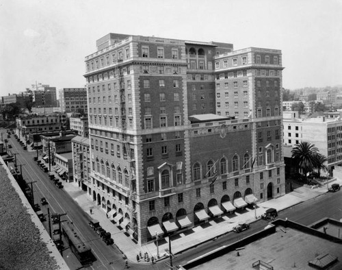 Exterior view of the Jonathan Club, view 2