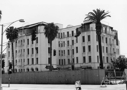 Charmont Apartments, Santa Monica