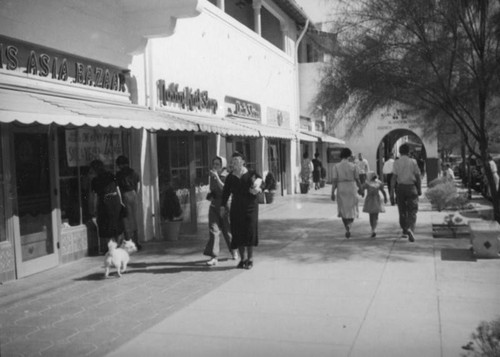 Palm Springs shops