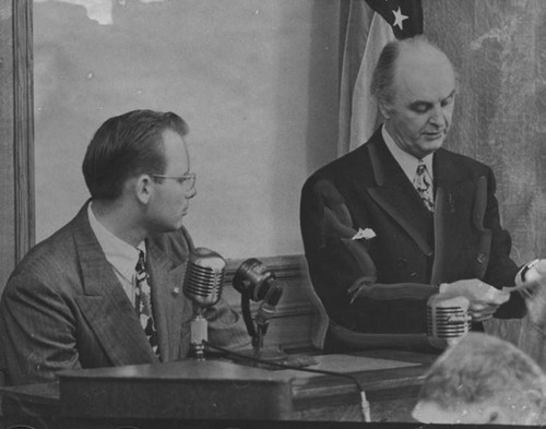 Bud Gollum under questioning by his own attorney — Calisphere