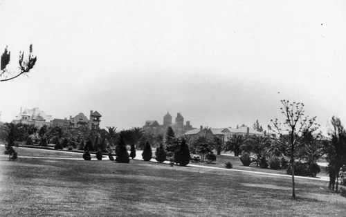 Looking eastward across Lafayette Park