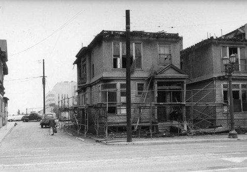 S. Olive Street residences, Bunker Hill