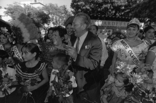 Children holding flowers, The Plaza