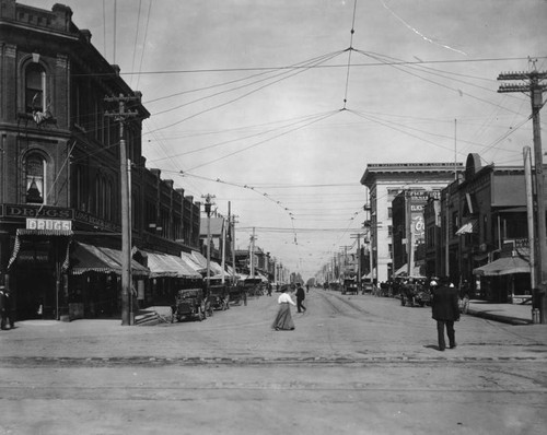 Pine Avenue, Long Beach