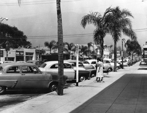 Glendora Avenue