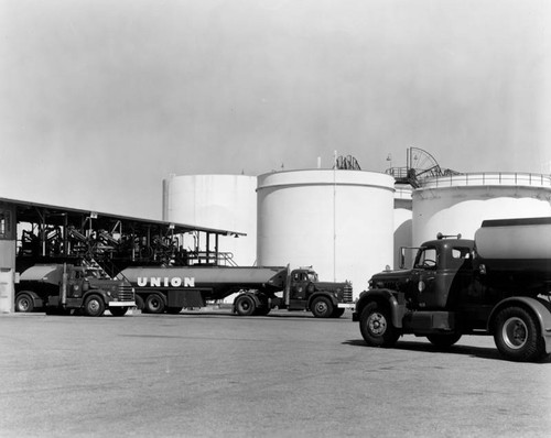 Union Oil trucks