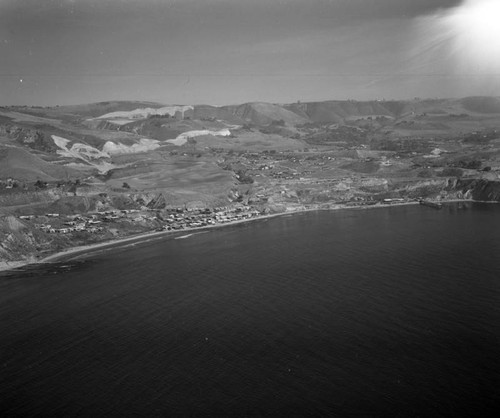 Portuguese Bend Beach Club, Rancho Palos Verdes, looking northeast