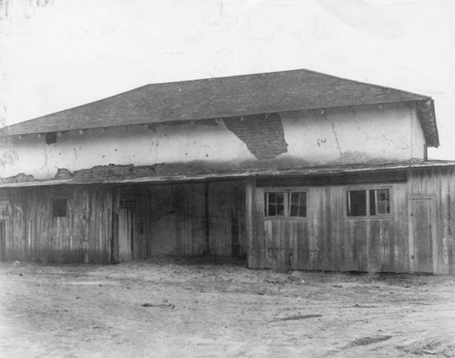 Bell Ranch adobe barn