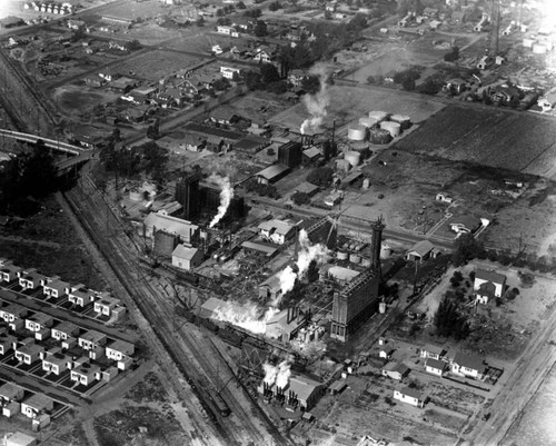 California Gasoline Co., aerial view