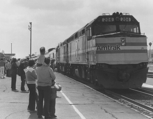 Glendale train station